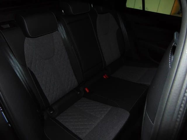 Skoda Octavia 1.5 TSI Combi Sportline