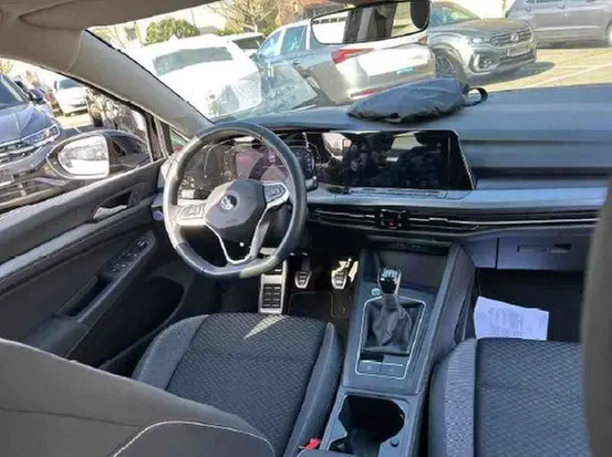 Volkswagen Golf 1.5 TSI Golf VIII