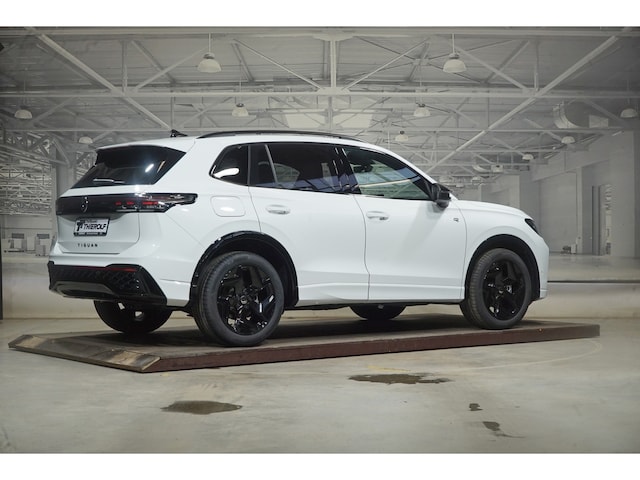 Volkswagen Tiguan 1.5 eTSI DSG IQ.Drive R-Line