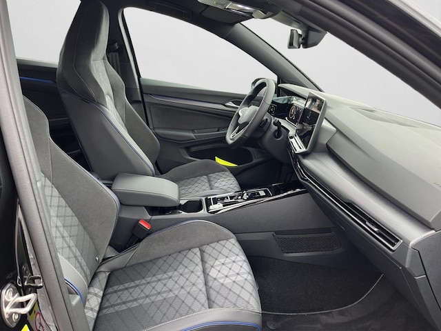 Volkswagen Golf DSG R-Line