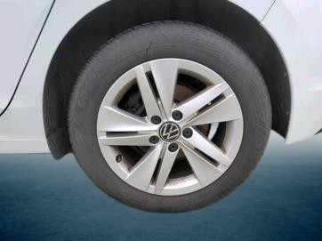 Volkswagen Golf 1.5 TSI Golf VIII