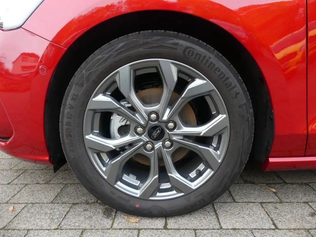 Ford Focus ST Line Wagon