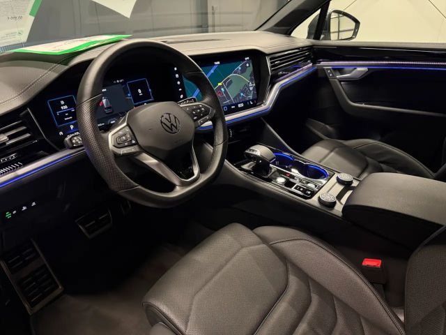 Volkswagen Touareg 4Motion R-Line