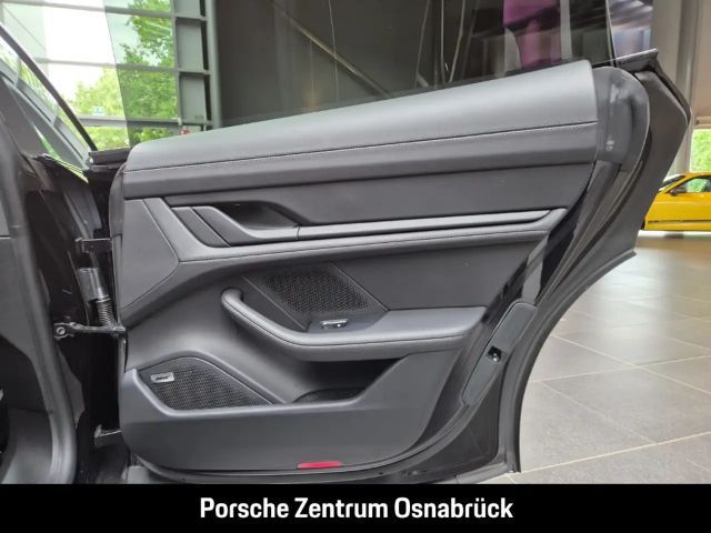 Porsche Taycan 4S Performance Plus