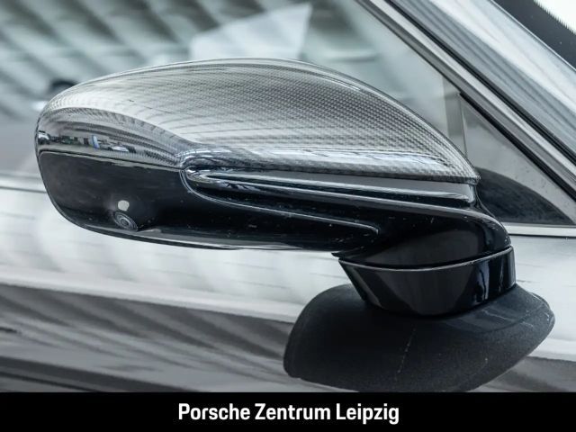 Porsche Taycan Turbo