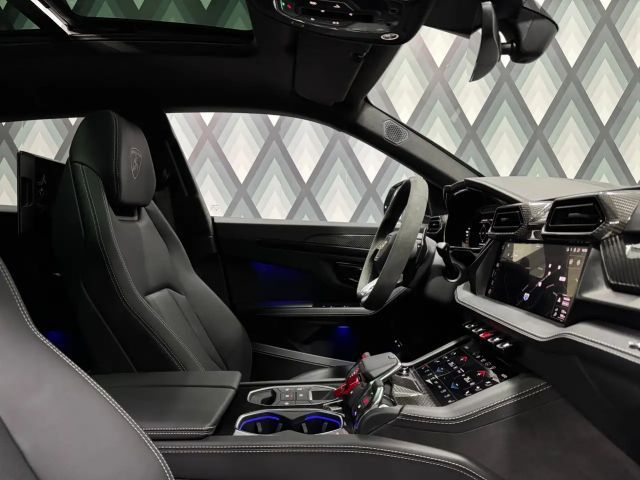 Lamborghini Urus SE // CARBON // UNIKÄT // VOLLE HÜTTE //