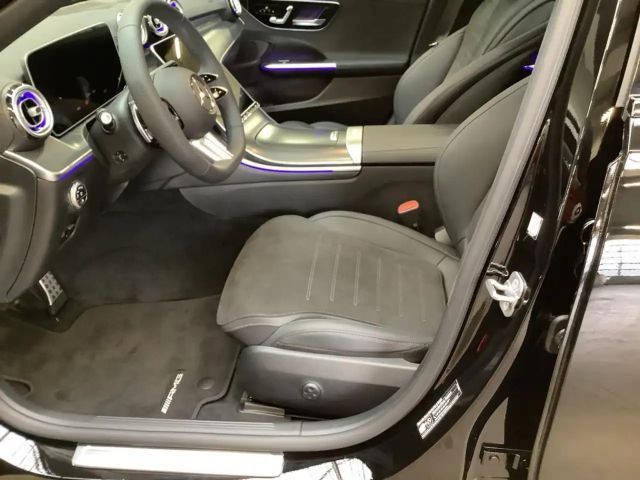 Mercedes-Benz C 180 AMG Line Sedan