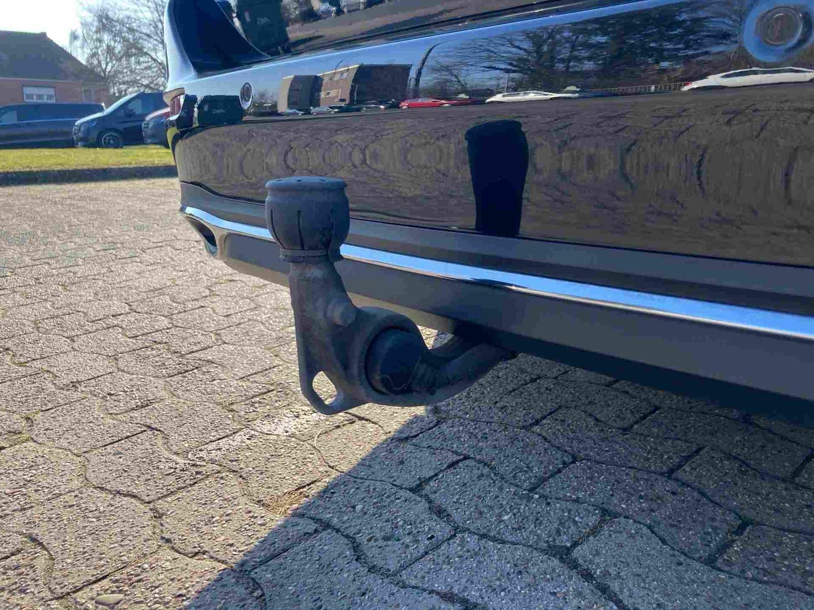 Mercedes-Benz C 200 AVANTGARDE Estate