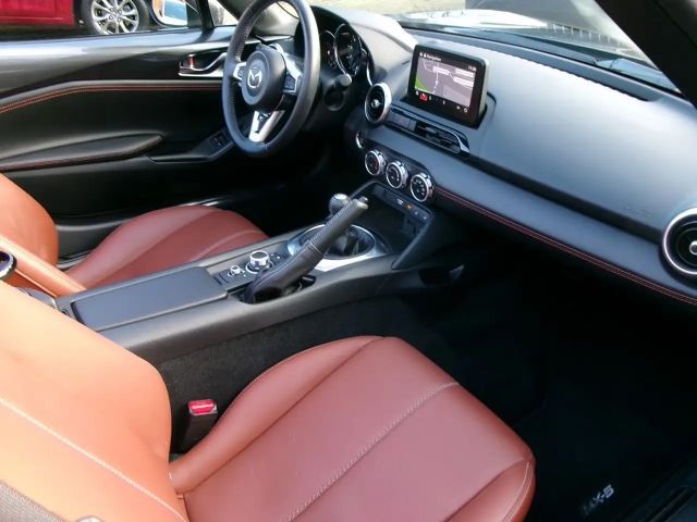 Mazda MX-5 SkyActiv