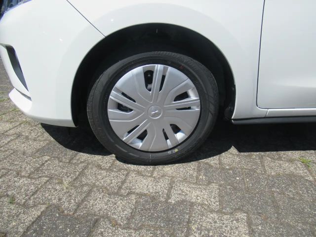 Mitsubishi Space Star Star