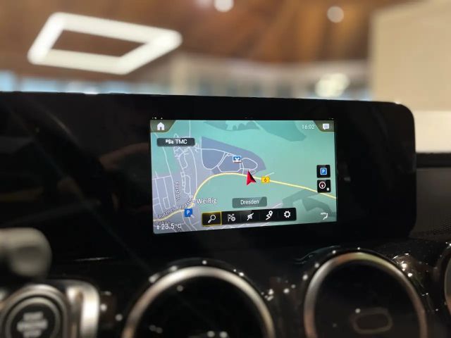 Mercedes-Benz GLB 200 4MATIC GLB 200 d Style