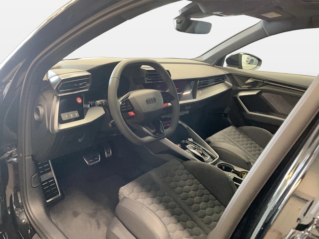 Audi RS3 Quattro S-Tronic Sedan