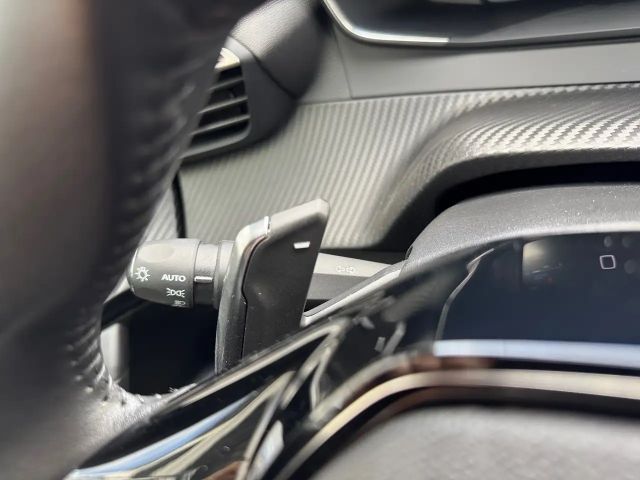 Peugeot 2008 Allure Pack EAT8 PureTech