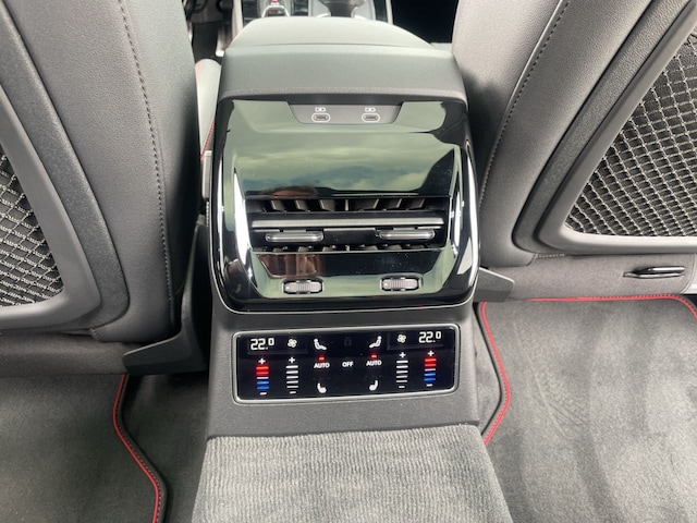 Audi A6 e-tron Avant Quattro