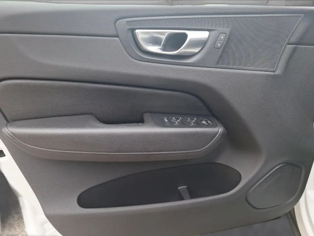 Volvo XC60 AWD Momentum