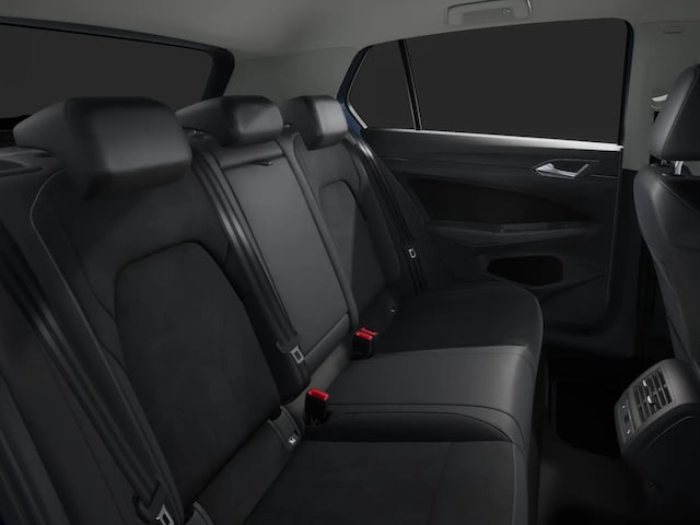 Volkswagen Golf 1.5 eTSI Golf VIII Style