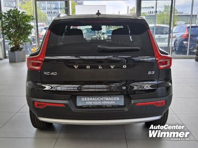 Volvo XC40 Business Core