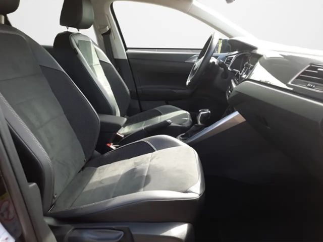 Volkswagen Taigo 1.0 TSI DSG Style