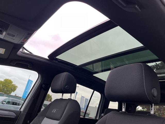 Volkswagen Touran DSG Highline R-Line