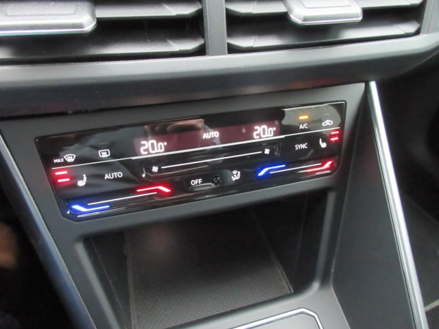 Volkswagen Taigo 1.0 TSI IQ.Drive