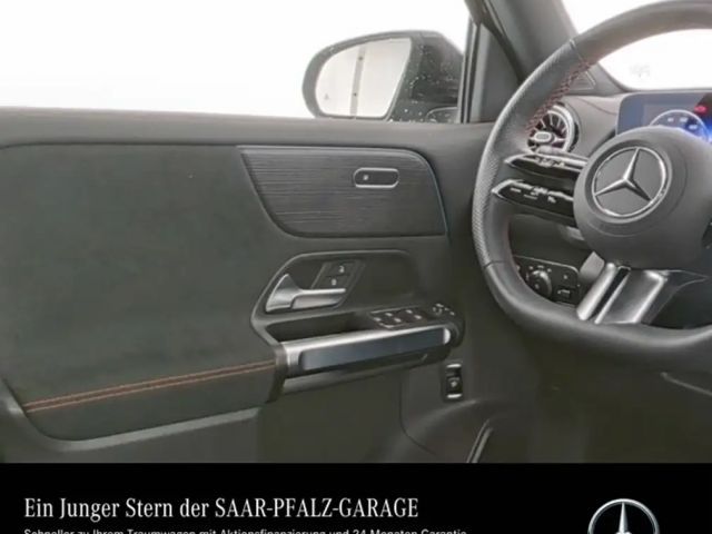 Mercedes-Benz EQB 300 4MATIC AMG Line