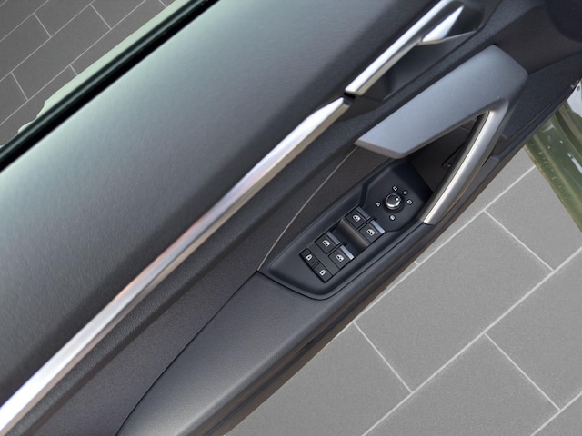 Audi A3 30 TFSI Sedan