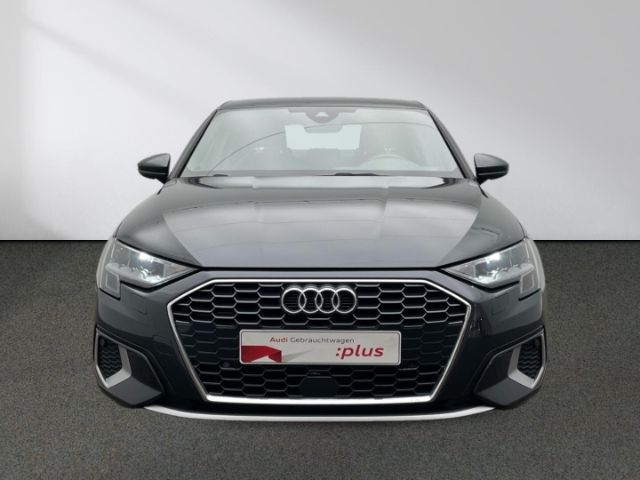 Audi A3 30 TFSI S-Tronic Sedan
