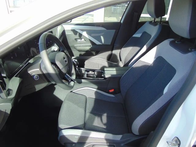 Opel Astra 1.2 Turbo Edition Turbo