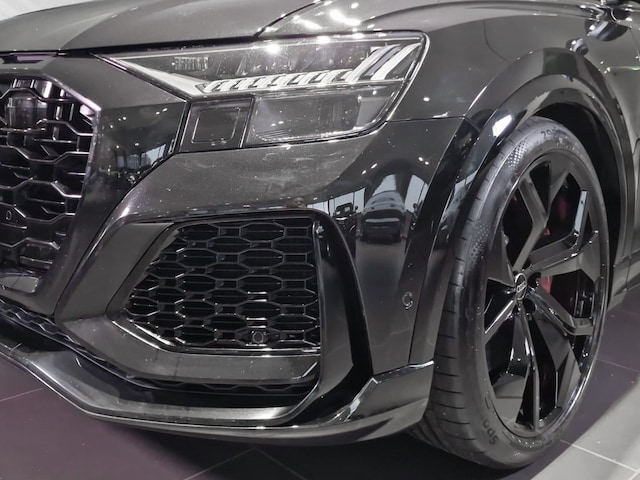 Audi RS Q8 Quattro