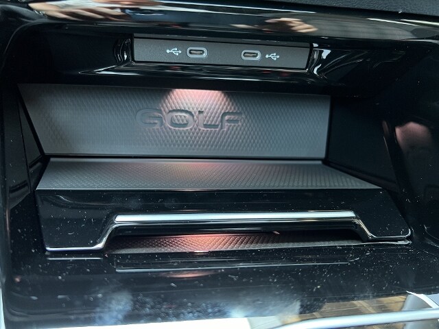 Volkswagen Golf 2.0 TSI DSG Golf VIII