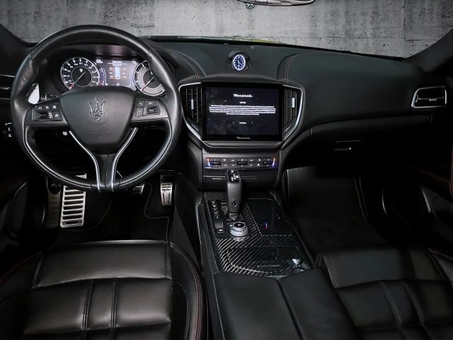 Maserati Ghibli GranSport