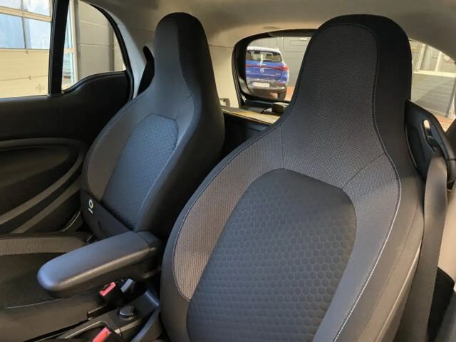 Smart EQ fortwo EQ fortwo LED Panorama Kamera Sitzheizung ... BC