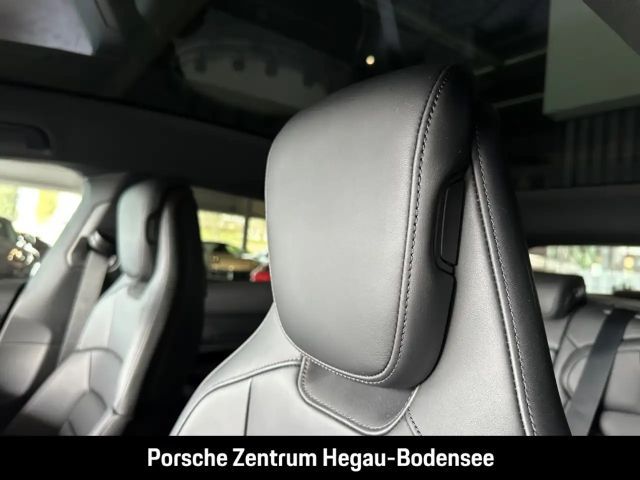 Porsche Taycan 4S Cross Turismo