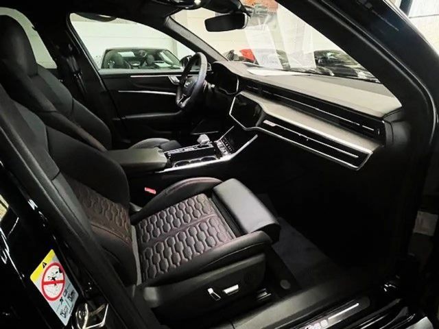 Audi RS6 Avant Performance Quattro