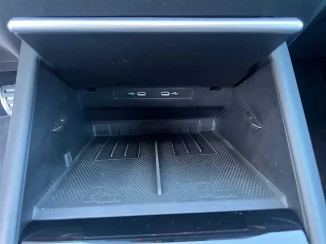 Volkswagen Tiguan 1.5 eTSI DSG R-Line