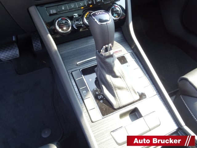 Skoda Superb 2.0 TDI Combi