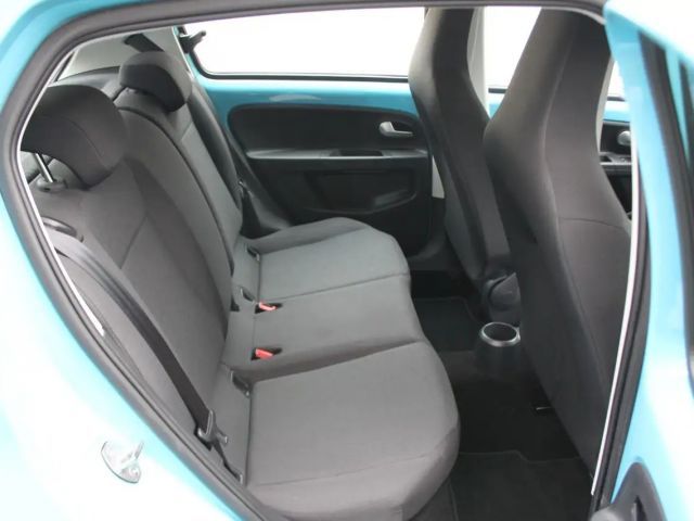 Volkswagen up! Move Move up!