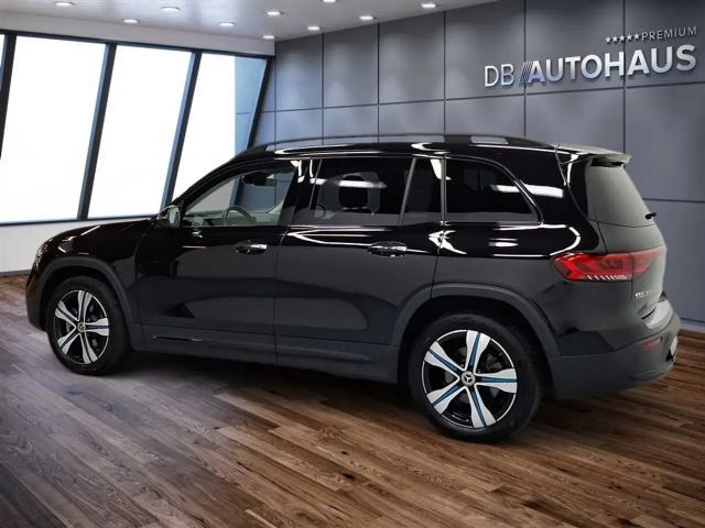 Mercedes-Benz EQB 300 4MATIC