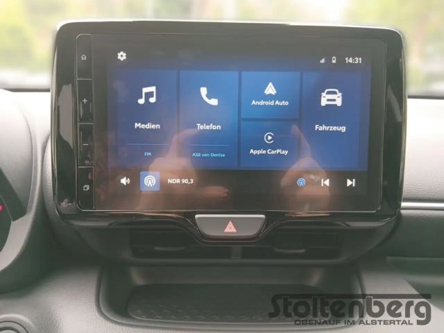 Toyota Yaris Hatchback Hybride Team D