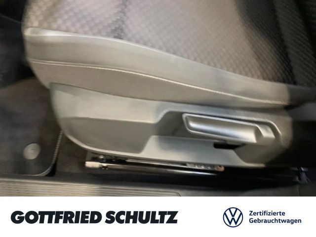 Volkswagen Golf Golf VIII Life