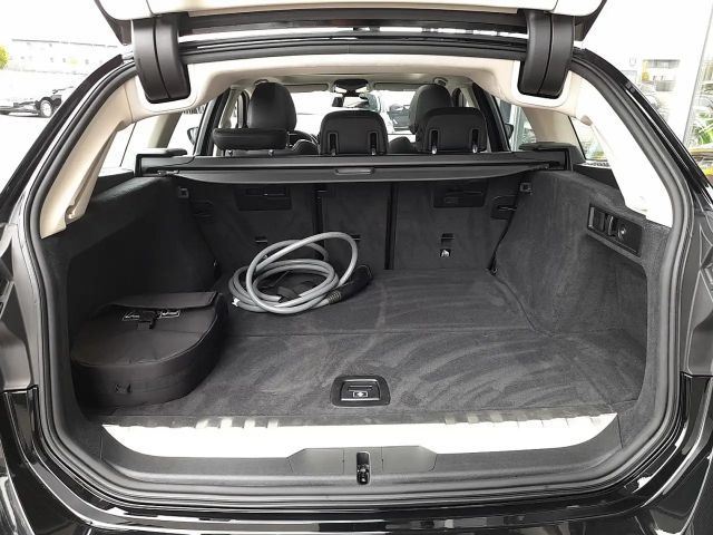 BMW 330 330e Sport Line Touring