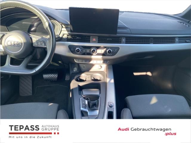 Audi A4 30 TDI Avant S-Line S-Tronic