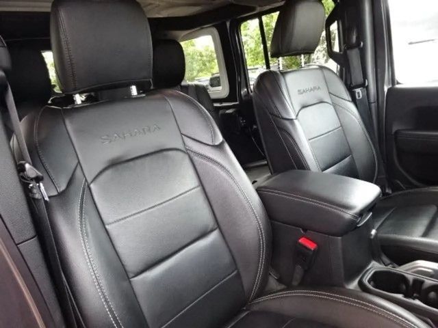 Jeep Wrangler Sahara