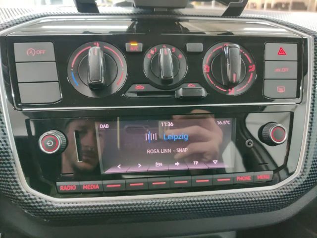 Volkswagen up! 1.0 Navi/Klima