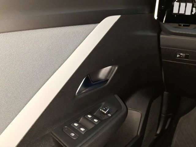 Opel Astra 1.2 Turbo Edition Turbo