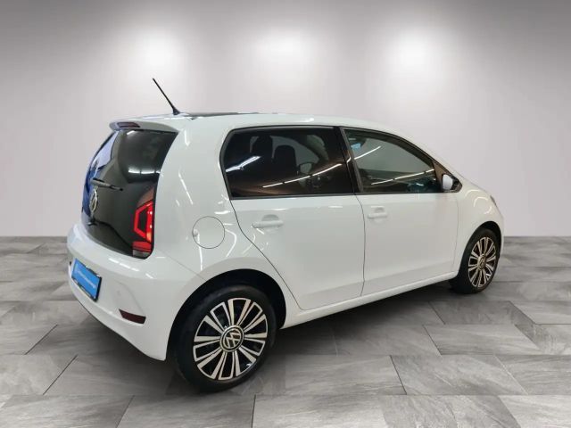 Volkswagen up! Style
