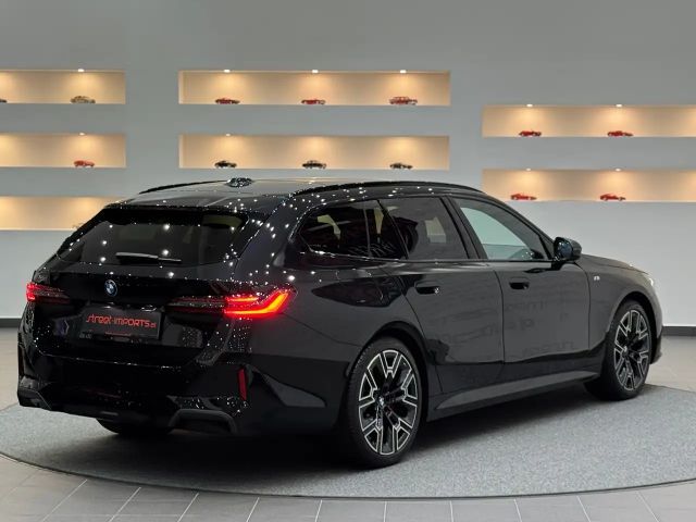 BMW 520 520d M-Sport Touring xDrive