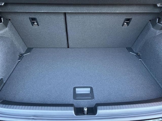 Volkswagen Polo 1.0 TSI DSG R-Line