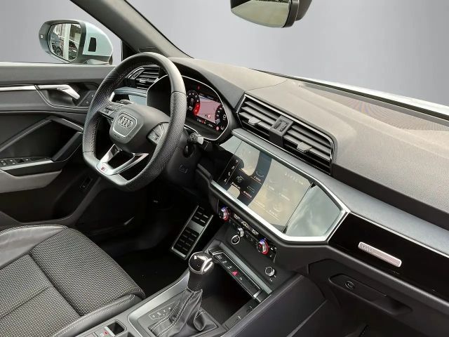 Audi Q3 35 TFSI S-Line S-Tronic