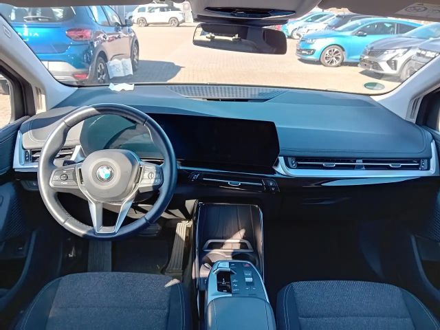 BMW 220 220i Active Tourer